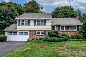 34 Canterbury Lane