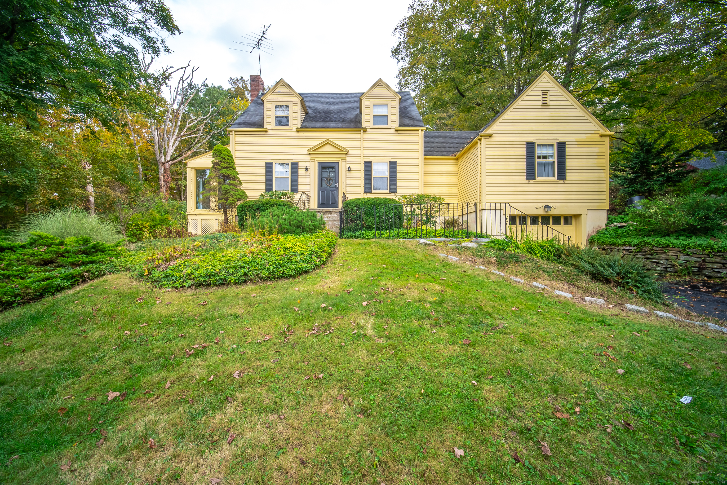 47 Maple Avenue Haddam CT