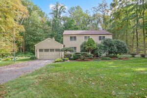 48 Canoe Brook Road