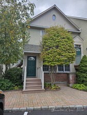 79 Locust Avenue, Unit APT 213