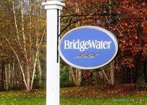 Homes for sale in Avon, CT | 31 Stockbridge Dr, Avon, CT 06001 | MLS# 24051205