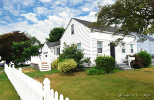 12 Silvermine Avenue