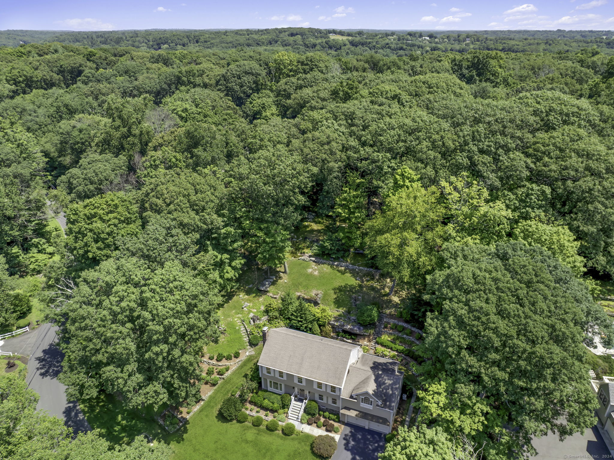 Photo 33 of 20 Pheasant Run Road, Wilton, CT