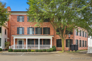 49 Southport Green