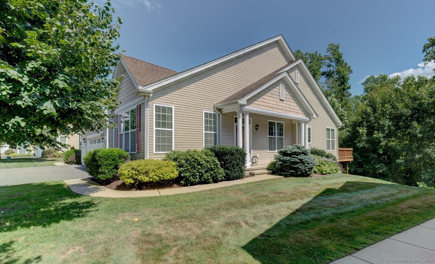 11 Lilac, Prospect, Connecticut 06712