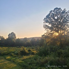 Homes for sale in East Granby, CT | 106 N Main St, East Granby, CT 06026 | MLS# 24052471