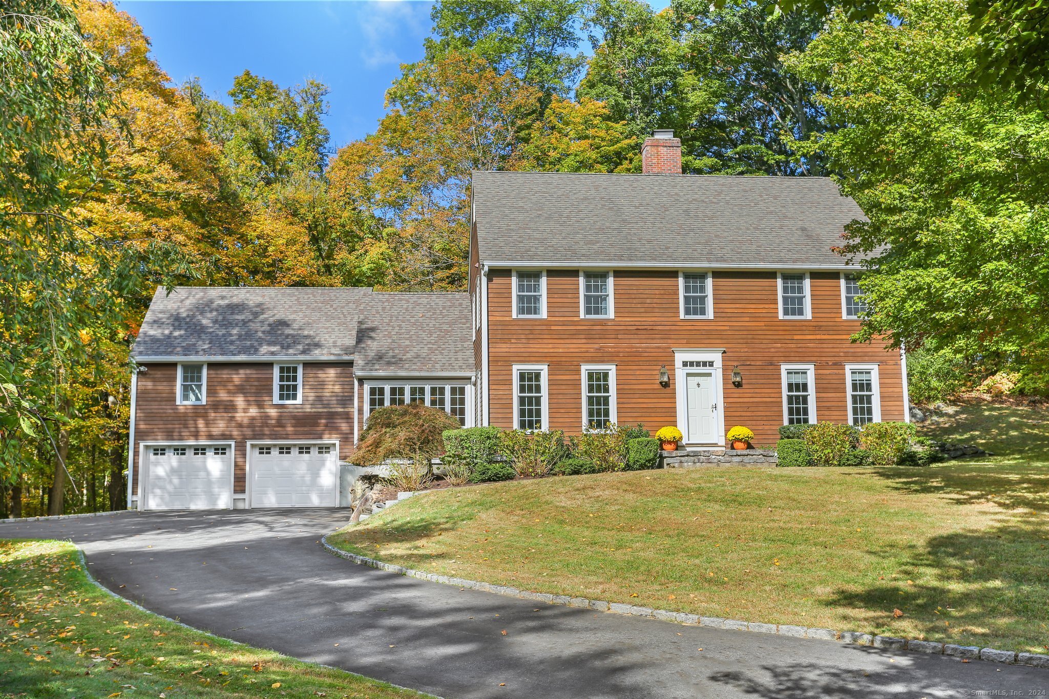 19 Oak Knoll, Ridgefield, Connecticut 06877