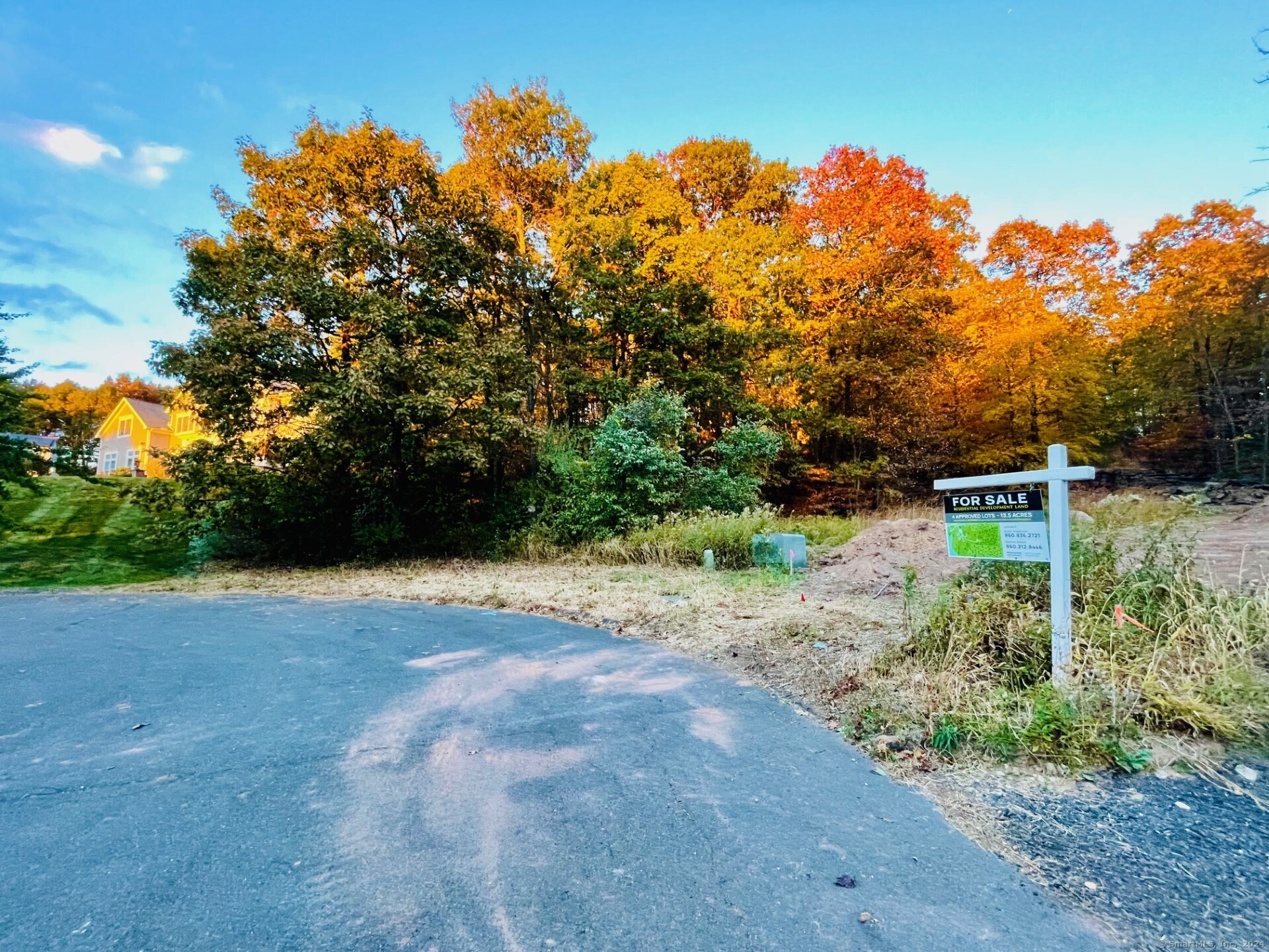 Build Your Dream Home on 2.08 Acres in a Desirable Glastonbury Neighborhood!! This prime cul-de-sac lot offers 2.08 acres of land in a highly sought-after neighborhood with homes valued between $750, 000 and $2.5 million. The property is naturally set against a rock ledge, providing both privacy and the advantage of being surrounded by a vibrant, upscale community. Conveniently located just 1 mile from local amenities, including a shopping market, pharmacy, restaurant, and a park featuring a playground, soccer field, and baseball diamond, this location has it all. In the mature East Glastonbury area, you're just minutes from I-384, making for easy access to Manchester Hospital, Evergreen Walk, Buckland Hills mall and golf courses such as Minnechaug and Manchester Country Club. With its combination of seclusion and proximity to conveniences, this is the perfect spot to create your forever home.