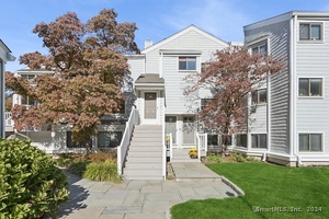 148 Rowayton Woods Drive, Unit 148