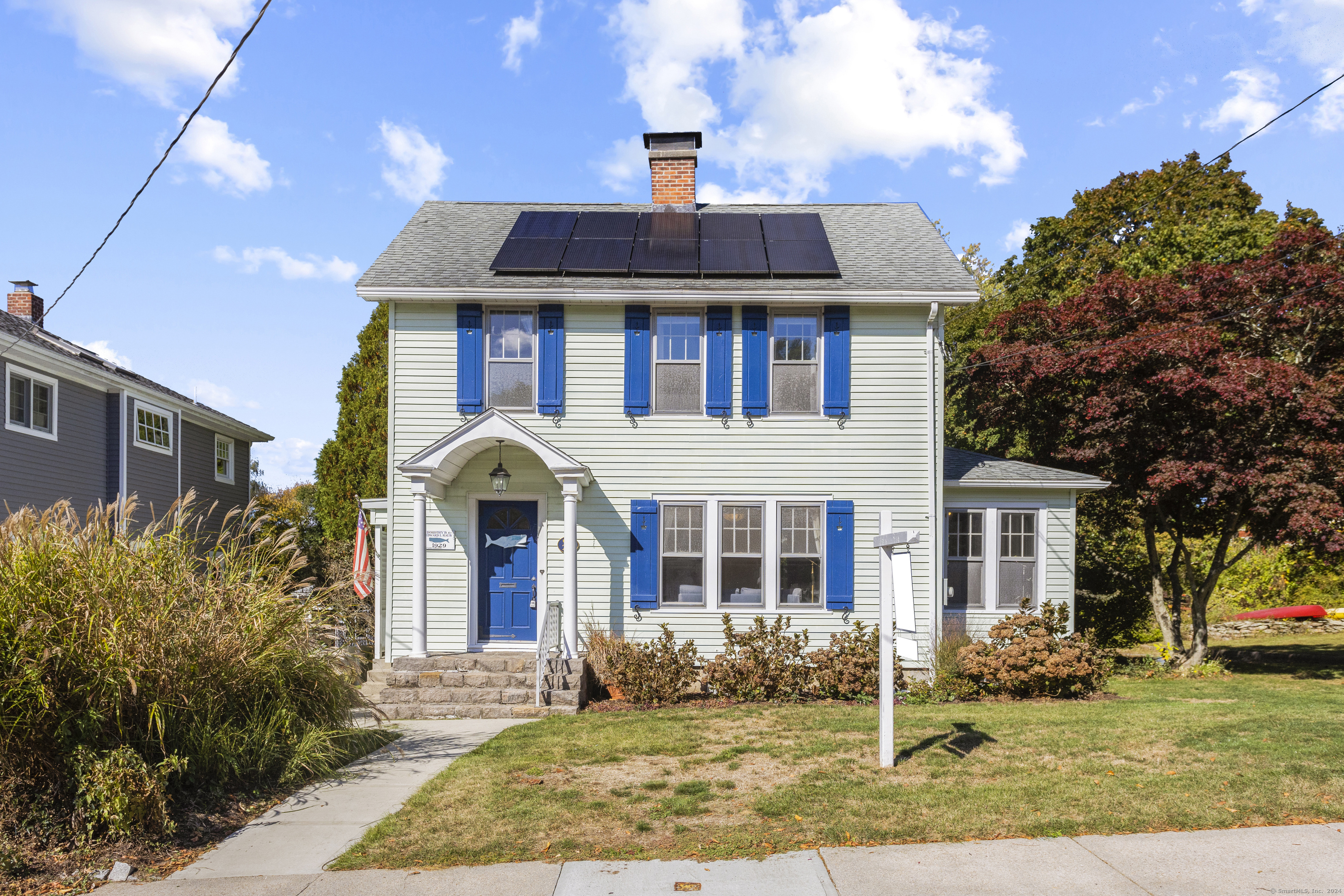 207 Thames Street New London CT