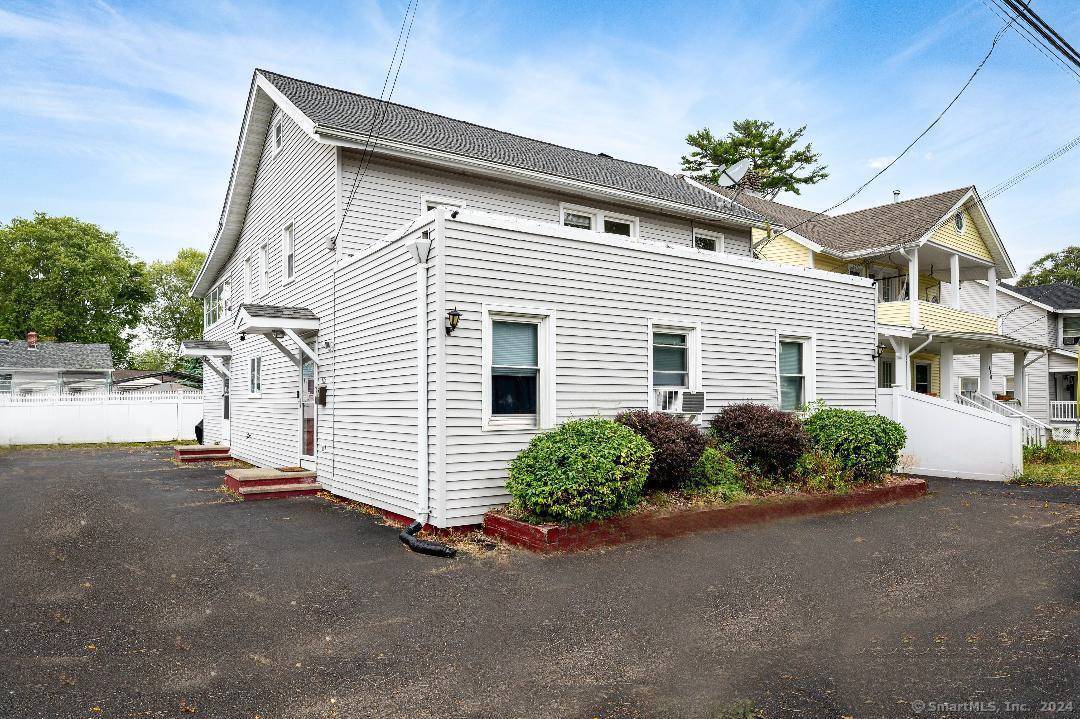 422 Ocean, West Haven, Connecticut 06516