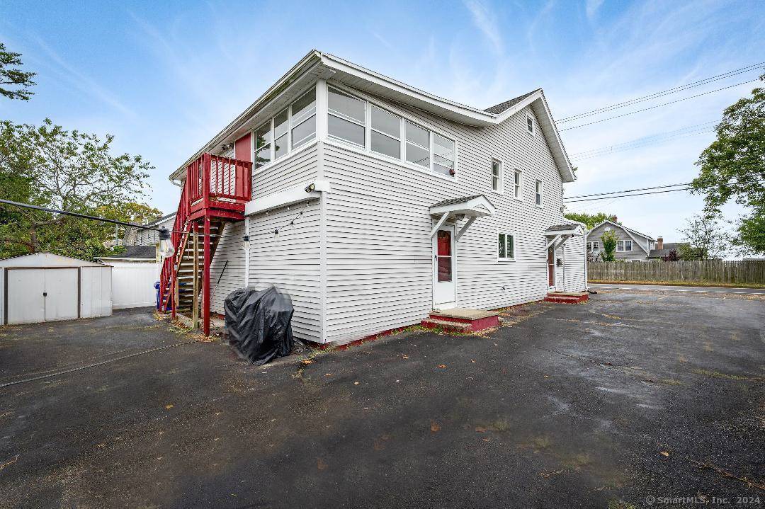 422 Ocean, West Haven, Connecticut 06516