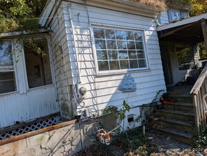 Homes for sale in Seymour, CT | 256 Roosevelt Dr, Seymour, CT 06483 | MLS# 24054345