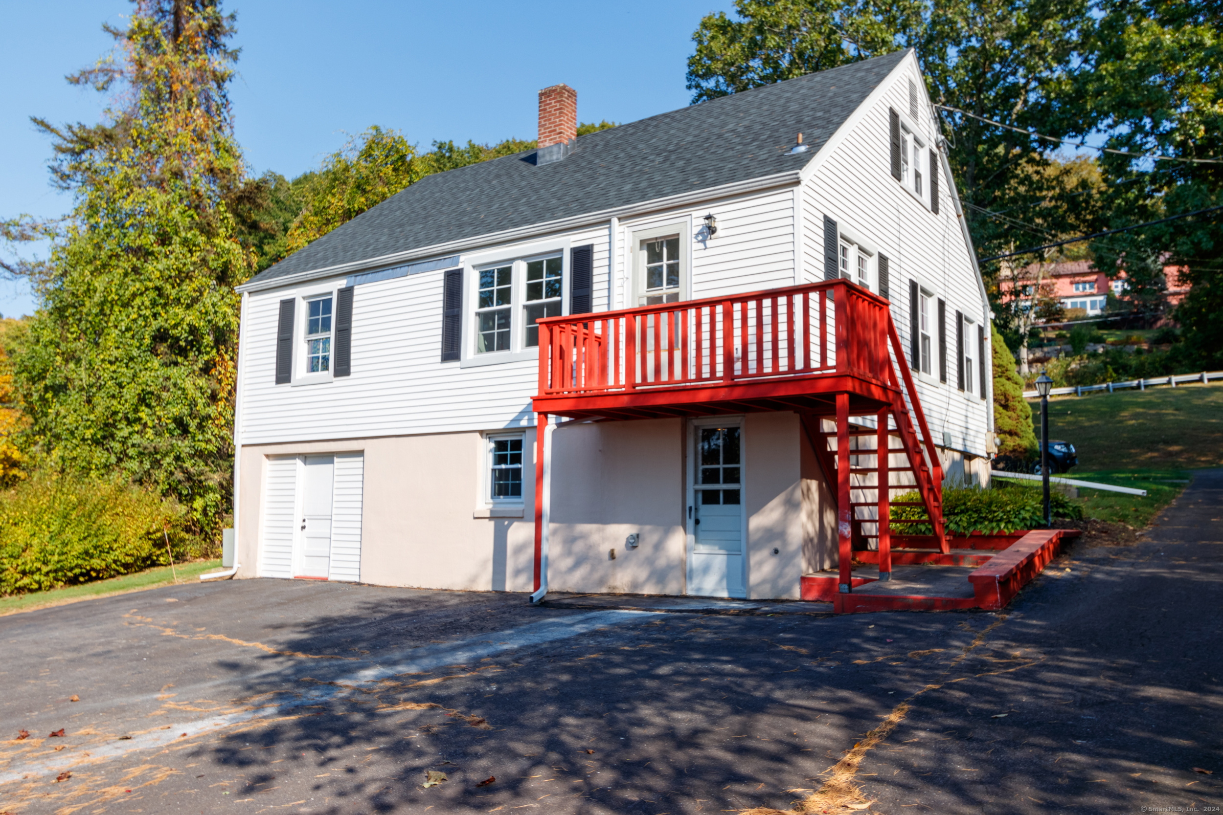 252 Parsonage Hill, North Branford, Connecticut 06472