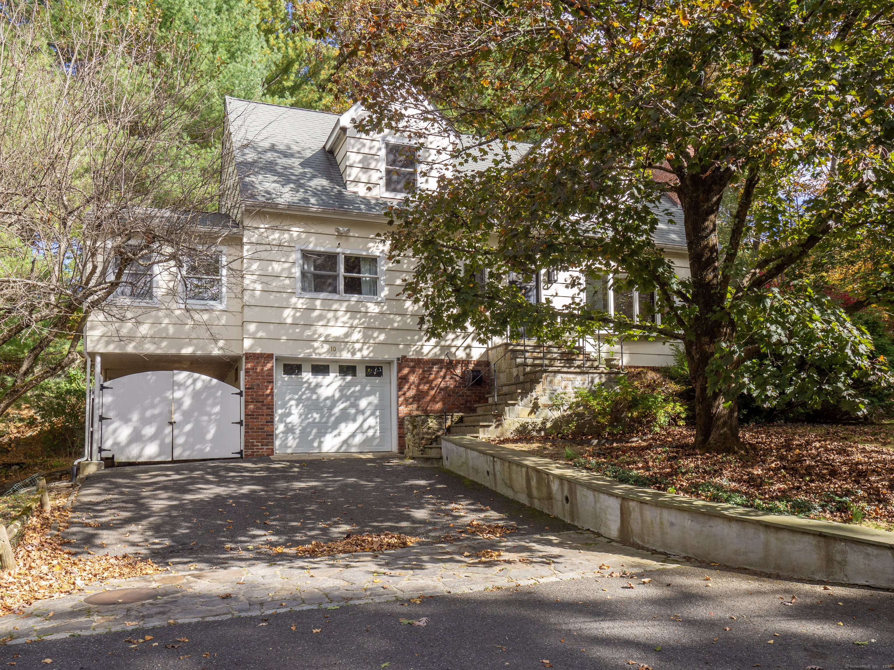 10 Marie Lane Ridgefield CT