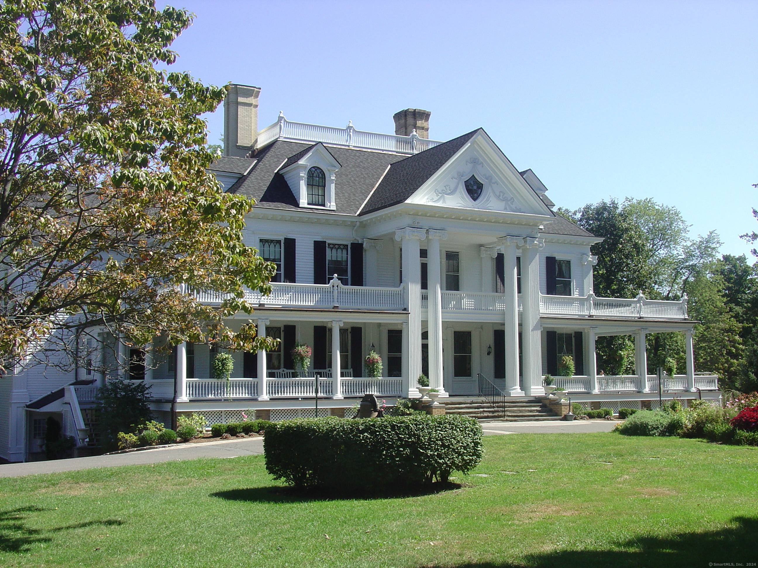 11 Hillsdale, Ridgefield, Connecticut 06877