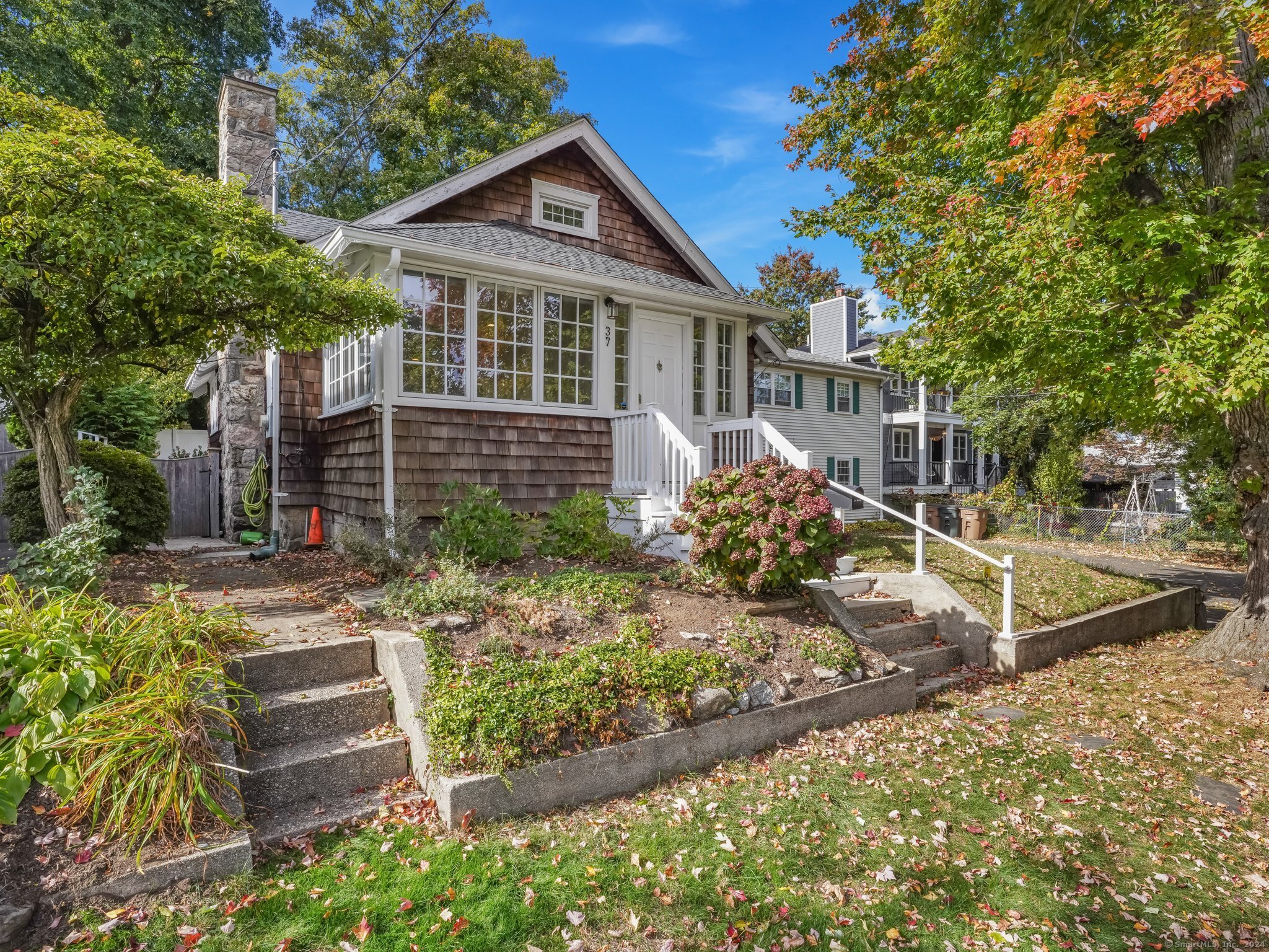 37 Mohegan Avenue, Stamford, Connecticut photo 1