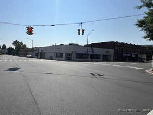 Homes for sale in Bristol, CT | 134 Main St #142, Bristol, CT 06010 | MLS# 24054806