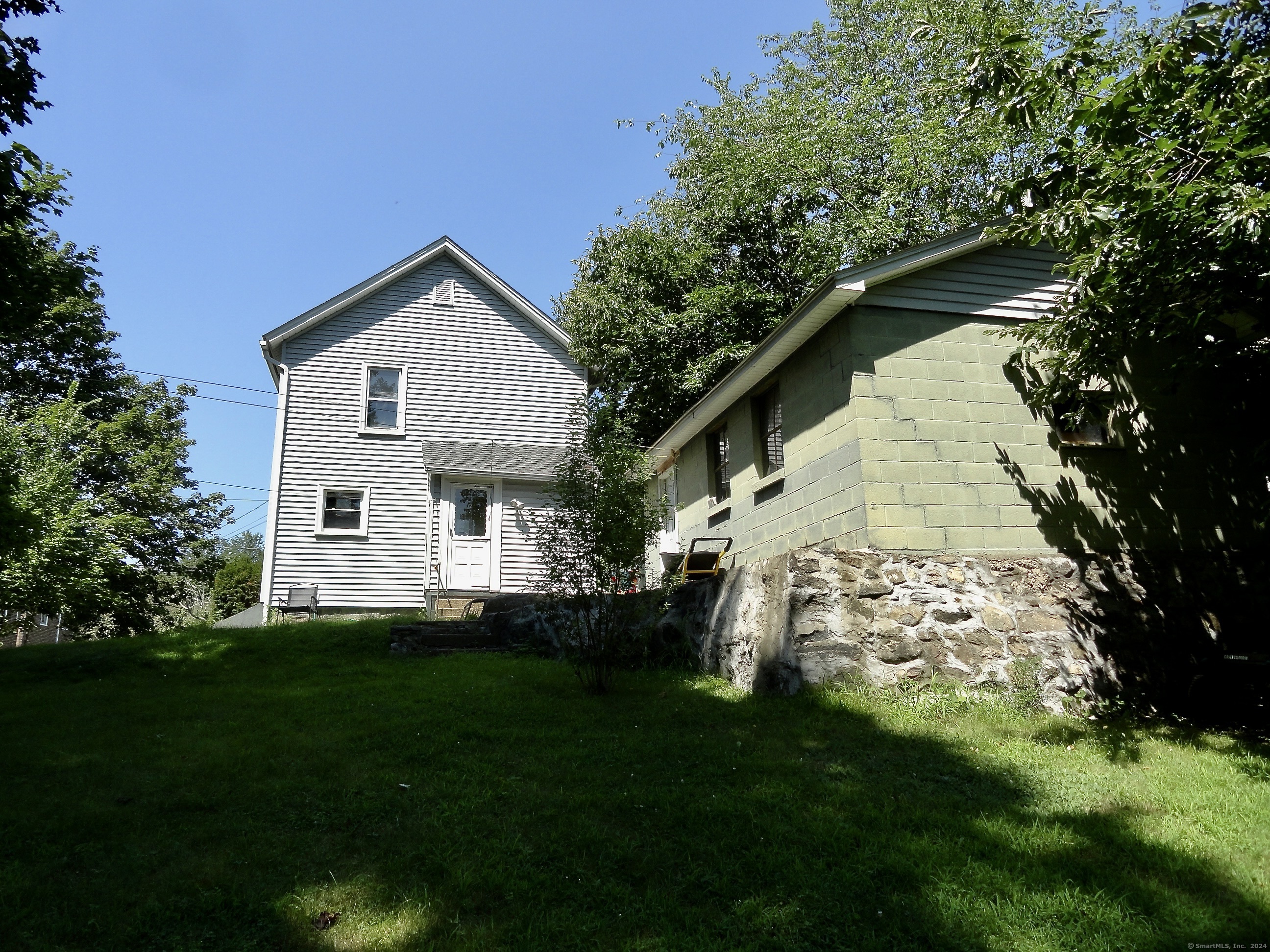 80 Red Mountain, Torrington, Connecticut 06790