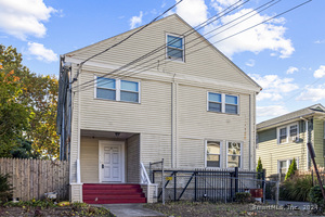 2 Washington Court, Unit 12