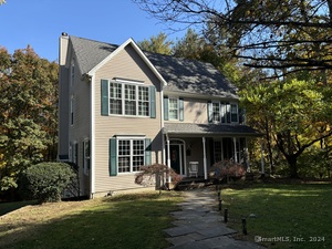 6 Silver River Court