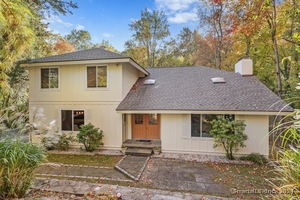 106 Akbar Road