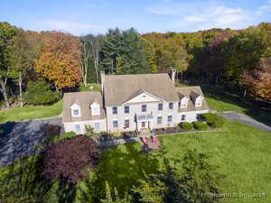 15 Algonquin Lane