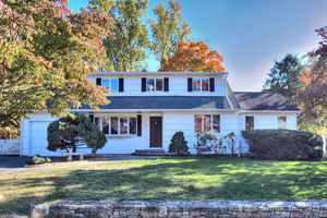 9 Loren Lane