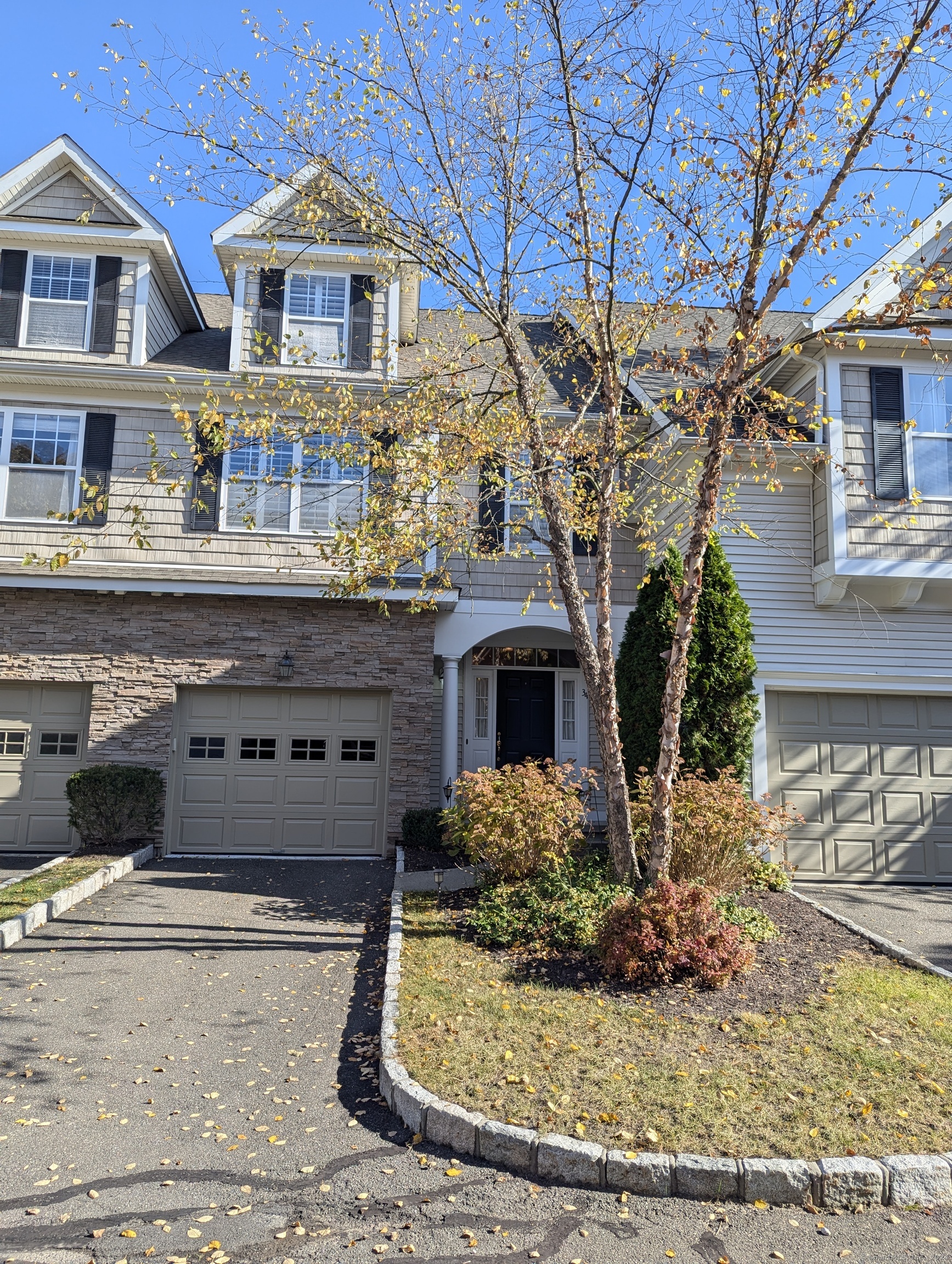 34 Crestview Lane Danbury CT