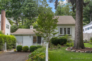 15 Fairmead Road