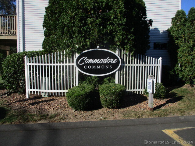 77 Commodore, Derby, Connecticut 06418