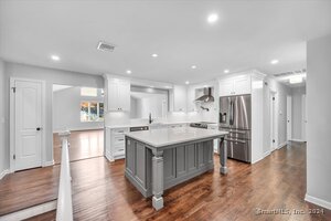 136 Lake Avenue
