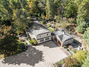 Homes for sale in Branford, CT | 85 Totoket Rd, Branford, CT 06405 | MLS# 24025826