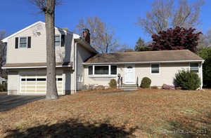 12 Rampart Road