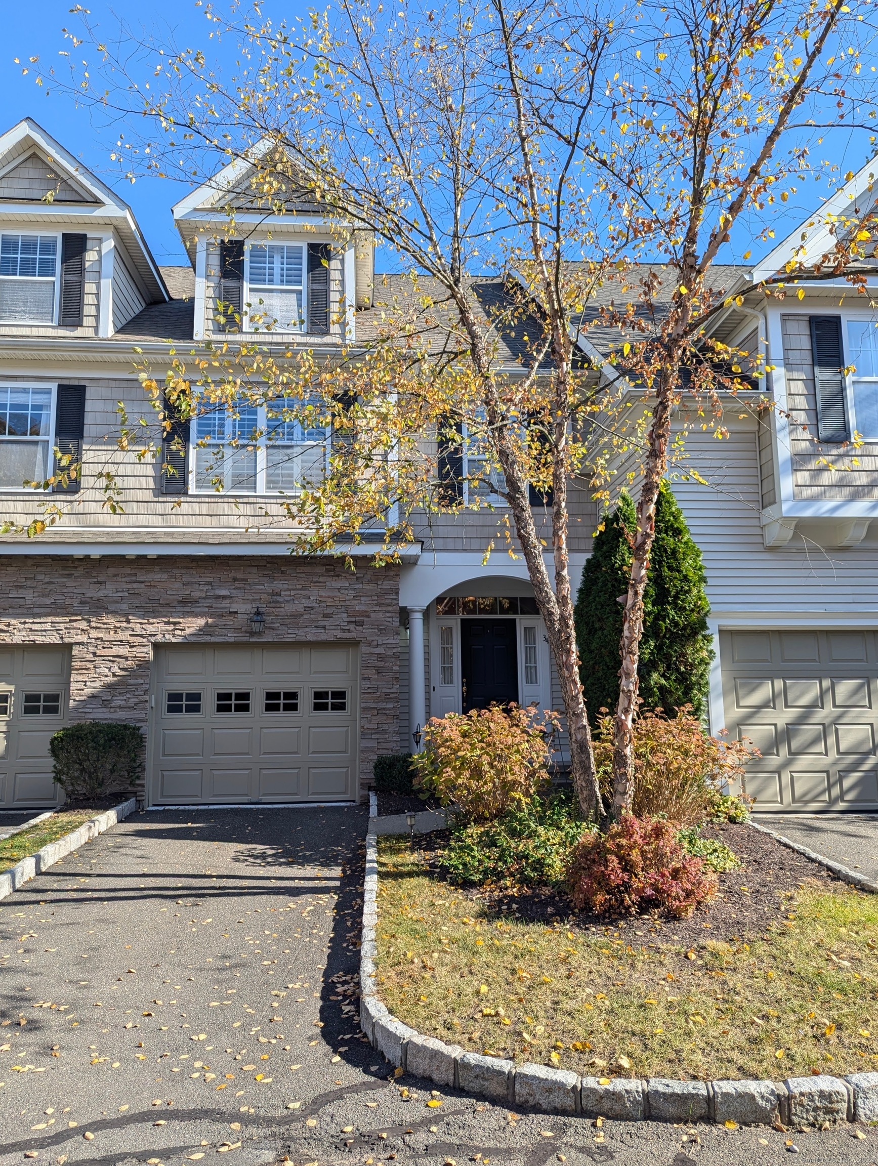 34 Crestview Lane Danbury CT