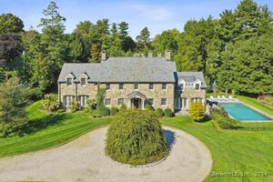 8 Meadow Road