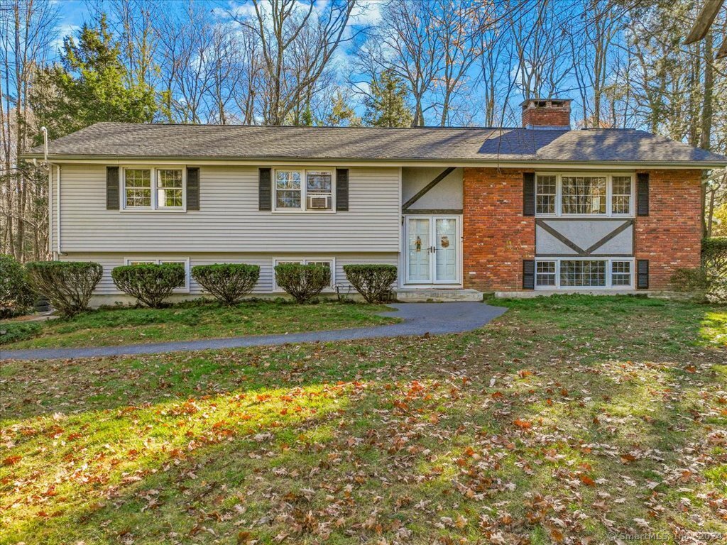 27 Berkshire Drive New Hartford CT