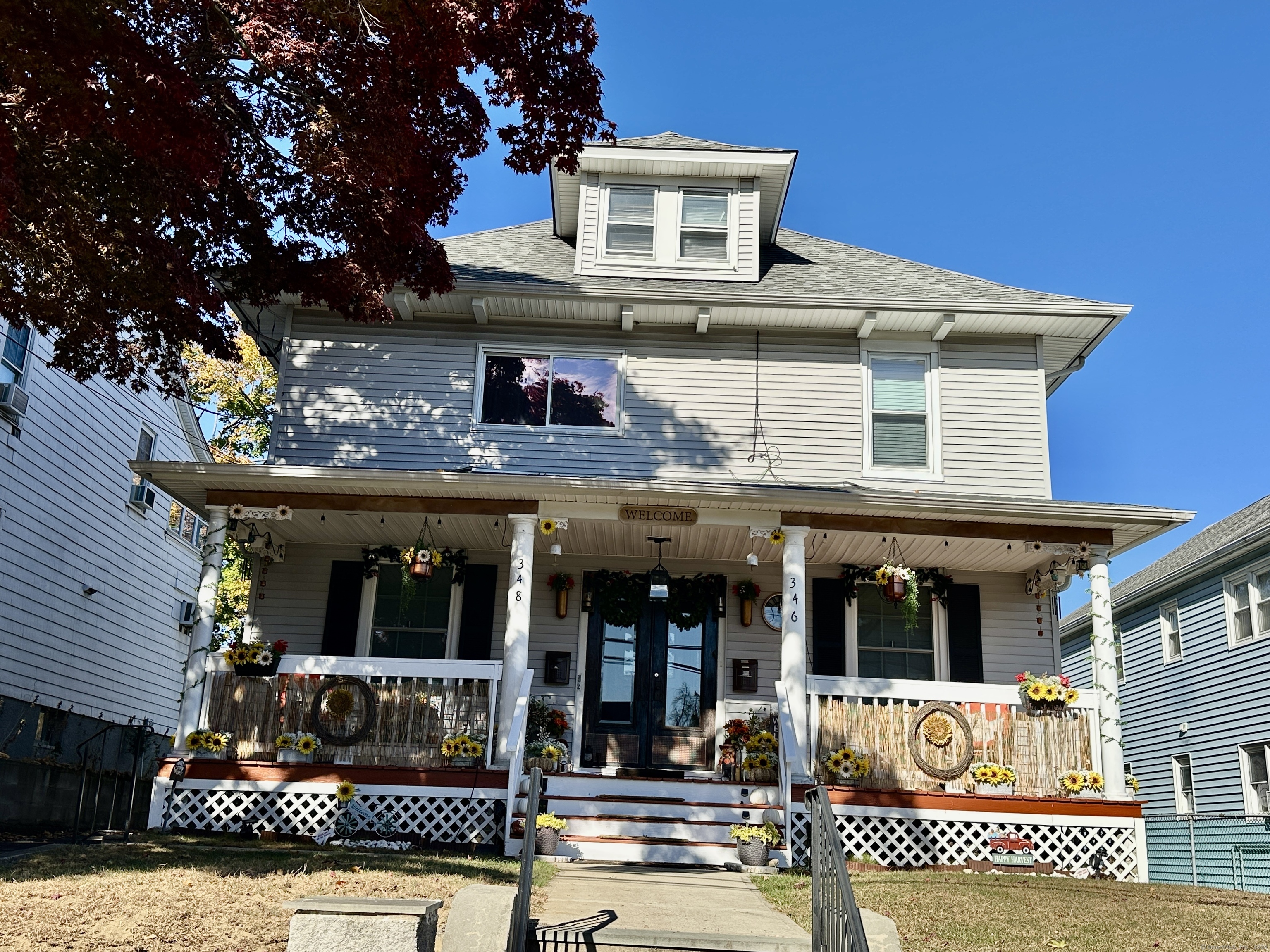 Move-in ready, two bedroom, first floor apartment for rent in the North End of Bridgeport near hospital. Off-street parking available and laundry hook up in the unit. Don't miss this opportunity.