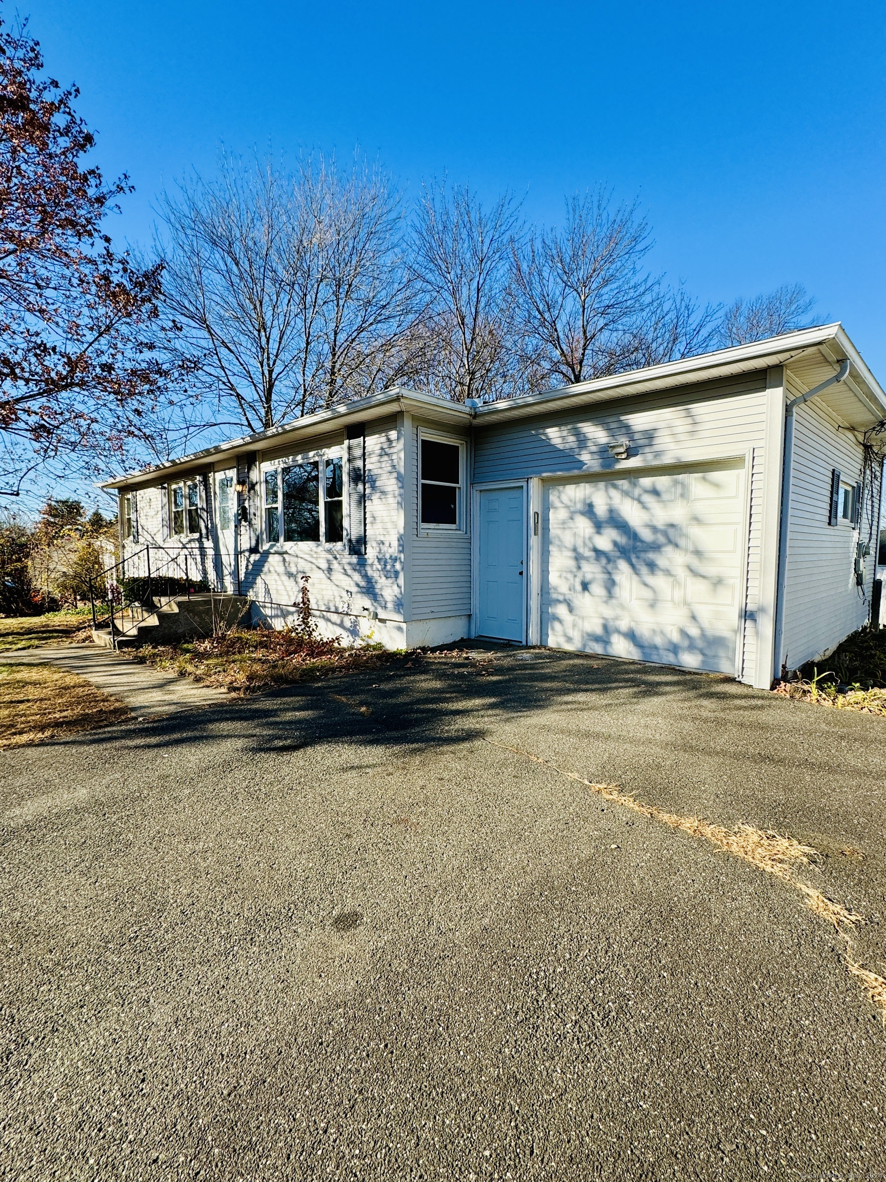 Cute 3 bedroom ranch styled home recently updated with fresh paint and flooring throughout & modern bathroom. Basement has extra rooms including a full bathroom and laundry area. Move in ready!