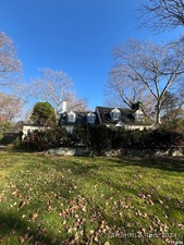 92 Chestnut Hill Road