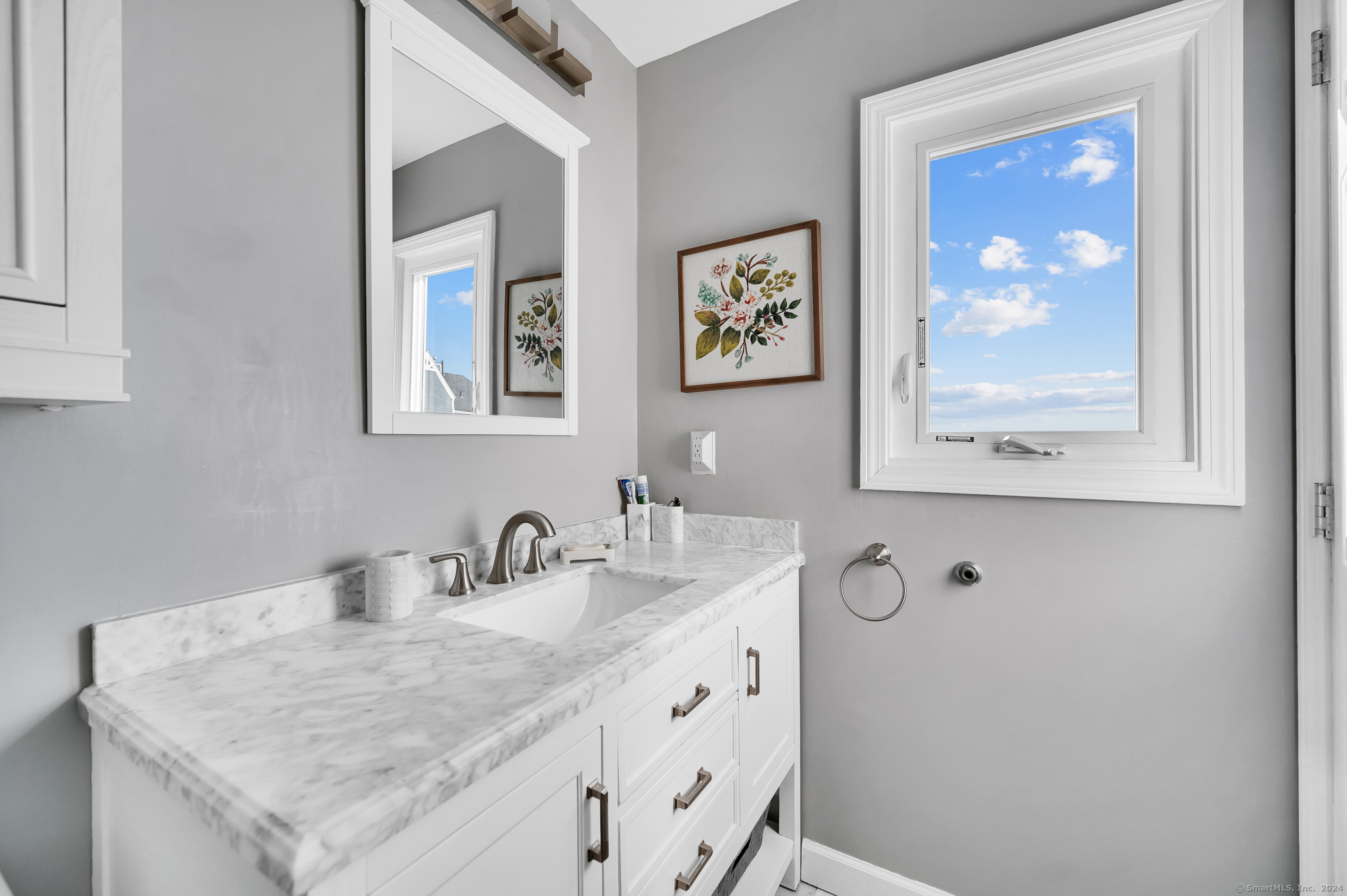 80 Cosey Beach, East Haven, Connecticut 06512