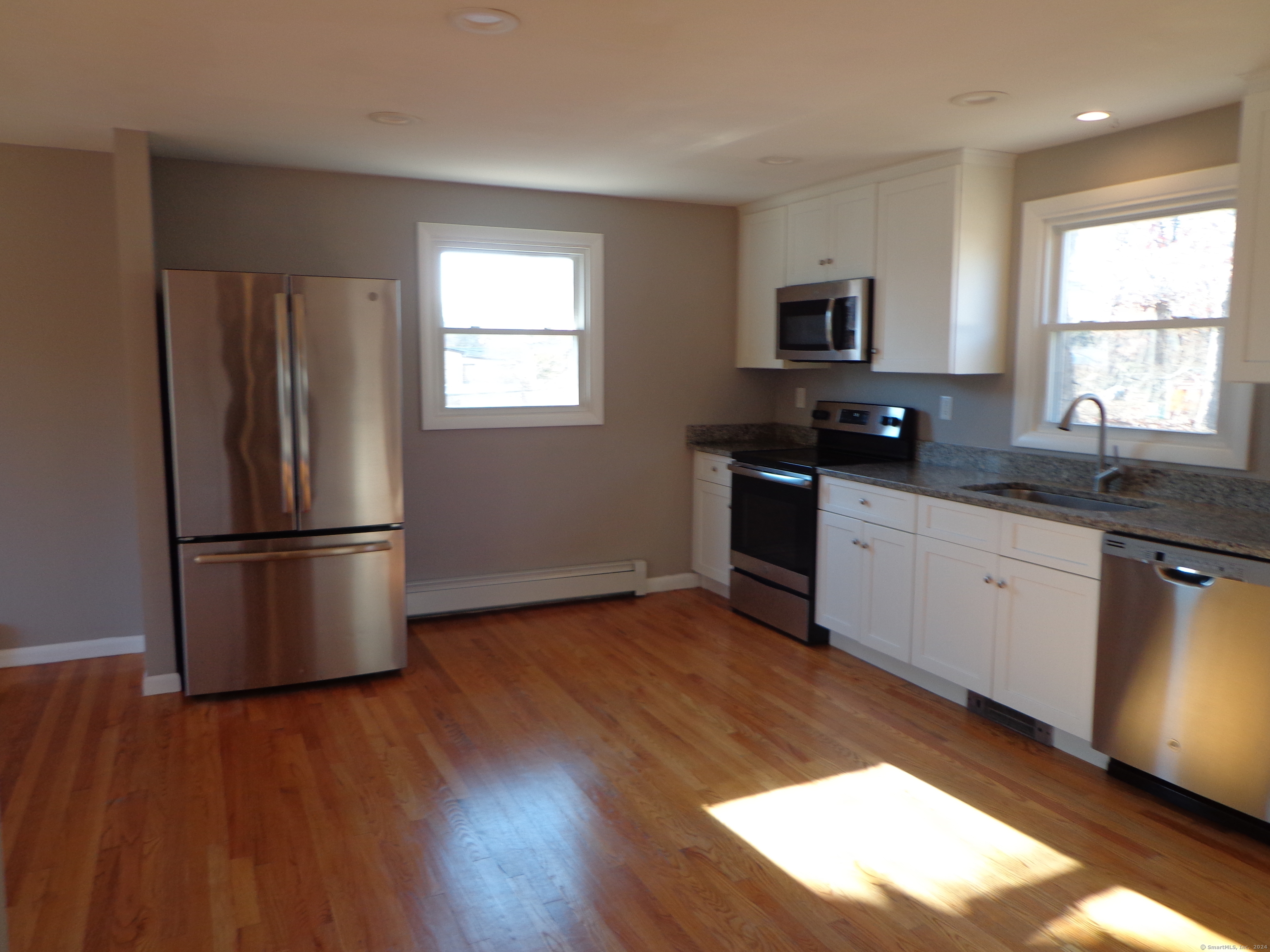 491 Silver Sands, East Haven, Connecticut 06512