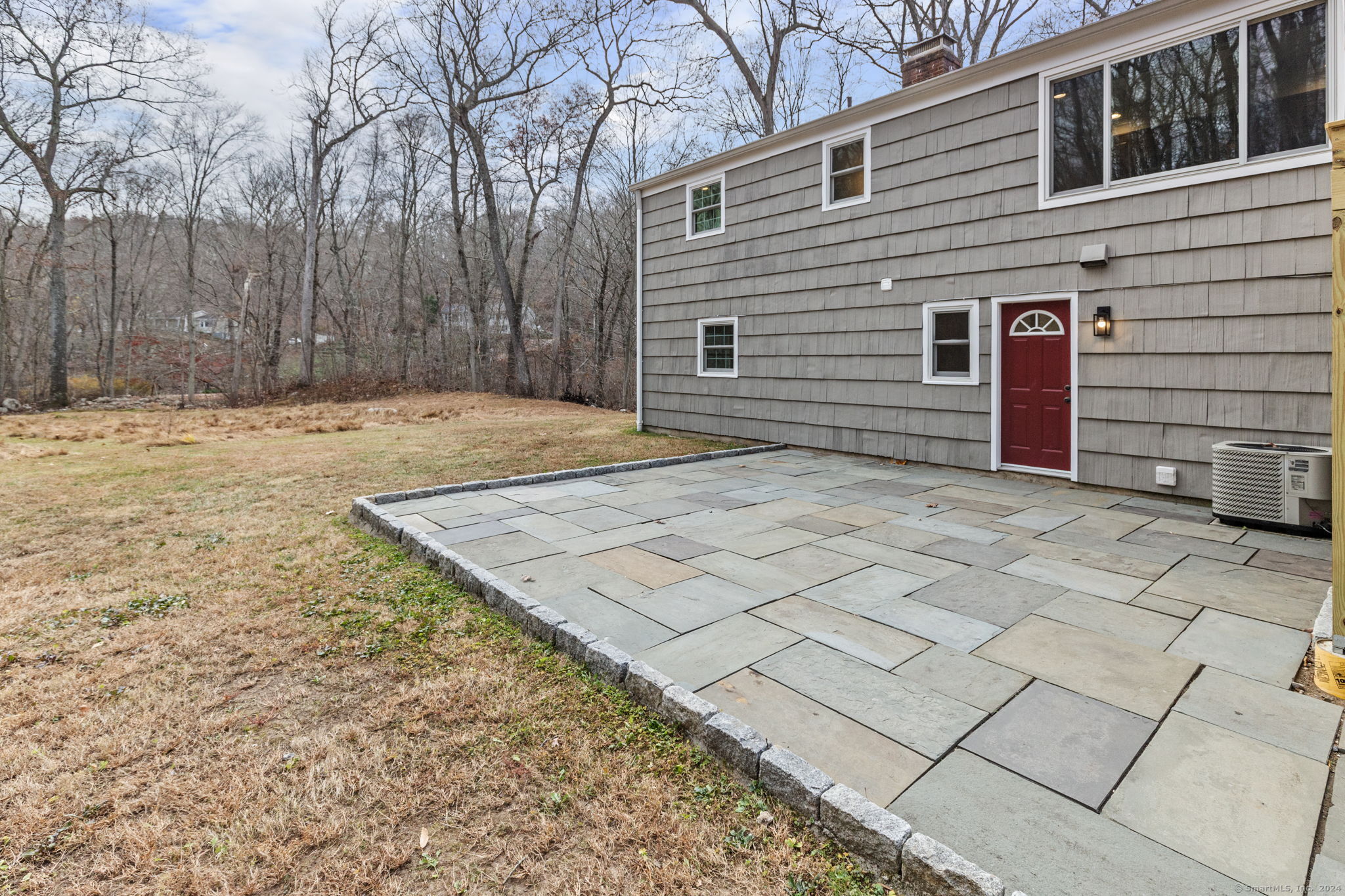 276 Rivergate, Wilton, Connecticut 06897