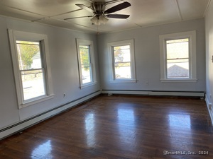 Homes for sale in Norwich, CT | 625 N Main St, Norwich, CT 06360 | MLS# 24061334