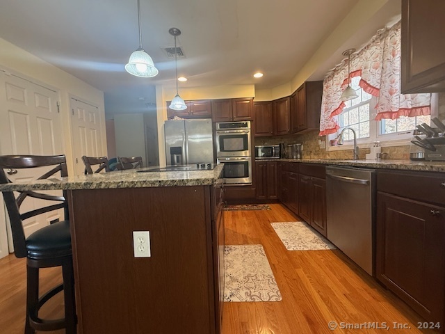 32 Tyler Hill, Naugatuck, Connecticut 06770