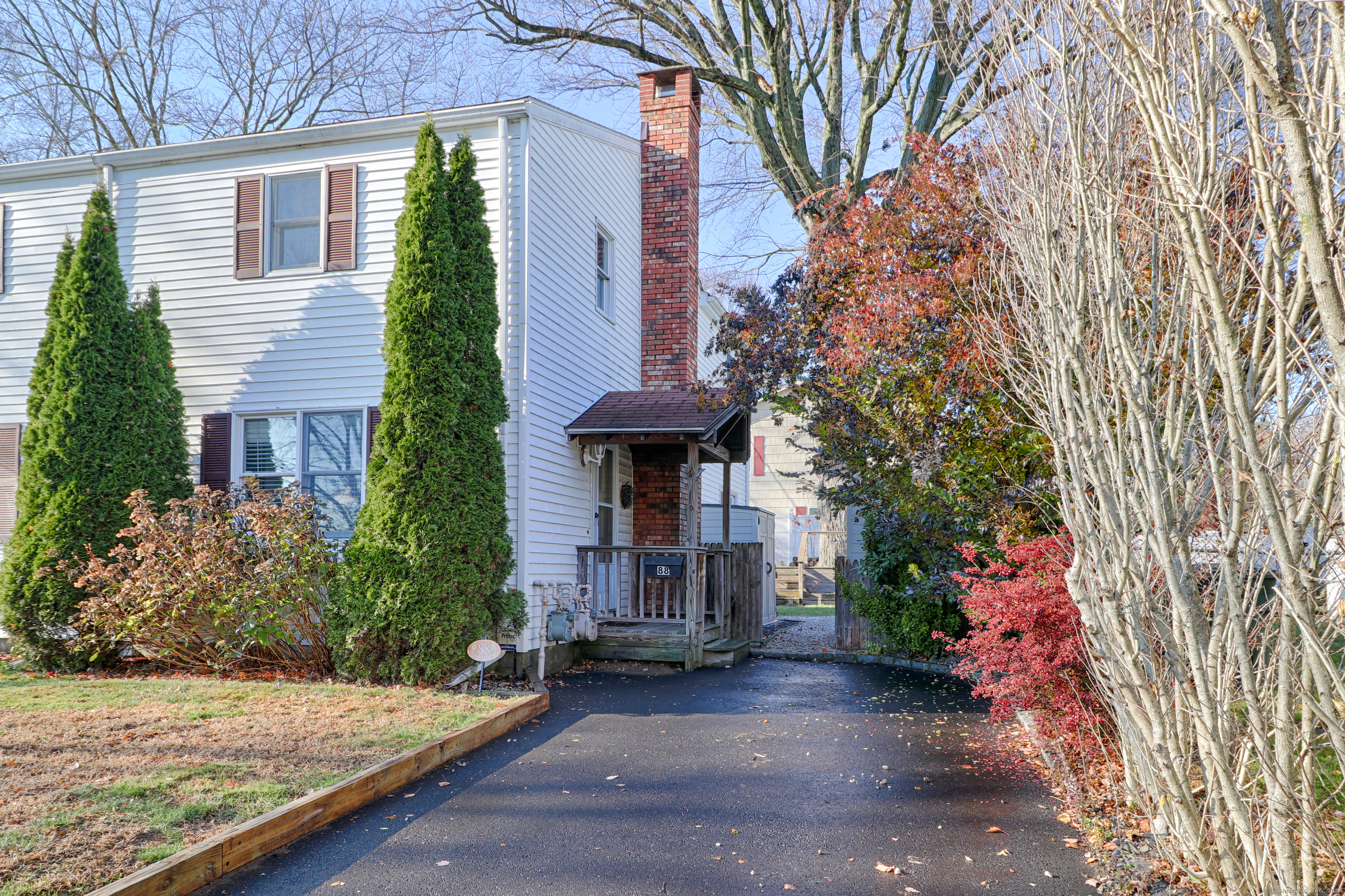 Set on a beautiful corner lot, tree lined neighborhood, this half-duplex boasts the perfect blend of comfort, convenience, and community. From the moment you arrive, you'll notice the homes inviting curb appeal with its front landscape and rustic back deck. A perfect spot to enjoy morning coffee or great friendly neighbors. Step inside to discover a warm and spacious interior. The main floor features a sunlit living room with fireplace, ideal for relaxing after a long day. A cozy dining area connects to the kitchen. Upstairs the 2 bedrooms provide a peaceful retreat, each with their own unique character and charm. Natural light filters through the windows, creating a serene atmosphere perfect for unwinding. Discover the perfect blend of charm, comfort, and convenience today.