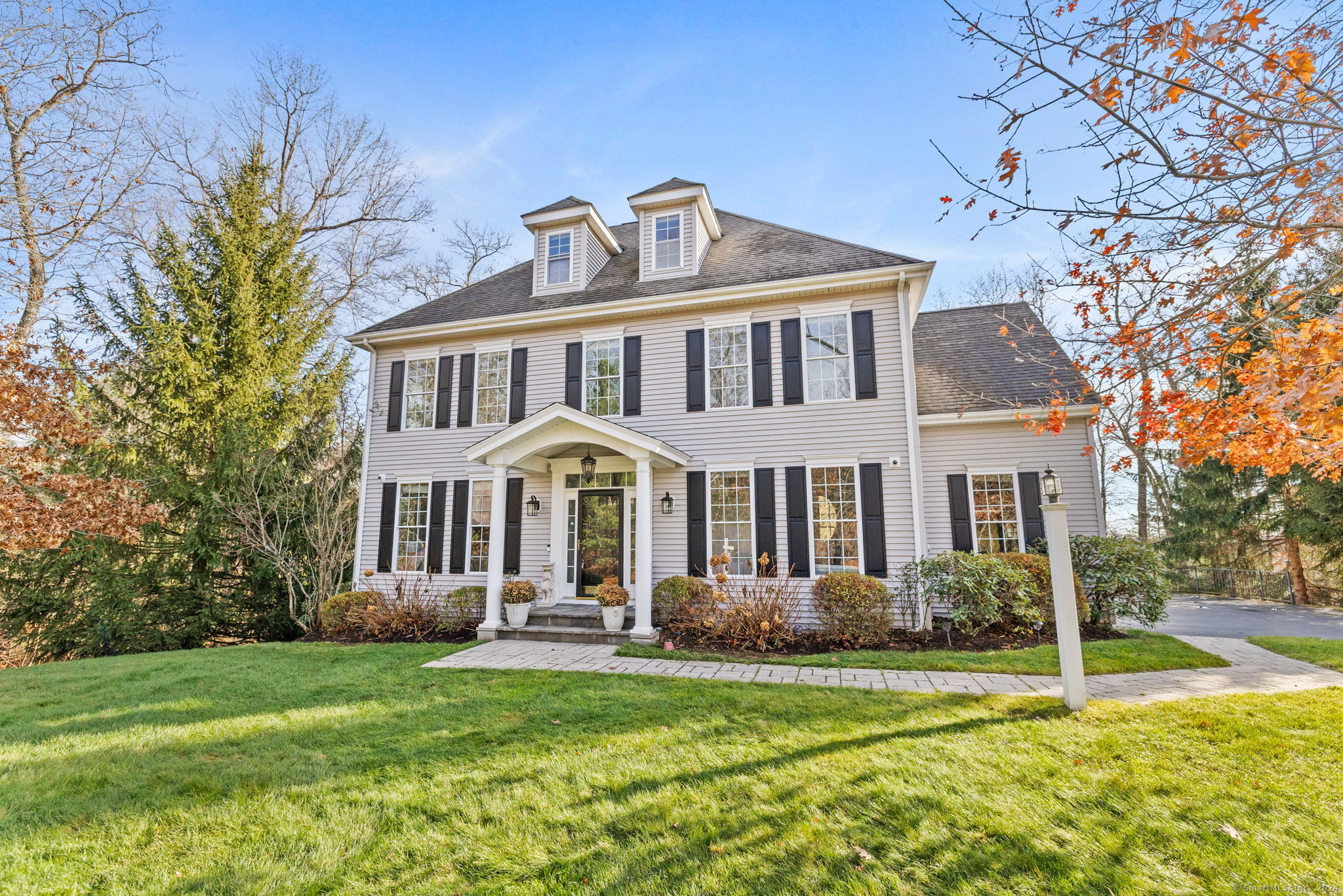 44 Arlington Drive Avon CT