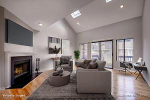 2437 Bedford Street, Unit A7