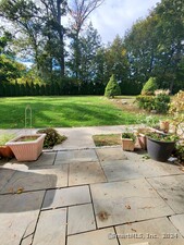 Homes for sale in Stamford, CT | 421 Sylvan Knoll Rd, Stamford, CT 06902 | MLS# 24063009