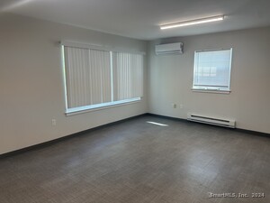 Homes for sale in North Haven, CT | 500 Washington Ave #3, North Haven, CT 06473 | MLS# 24063343